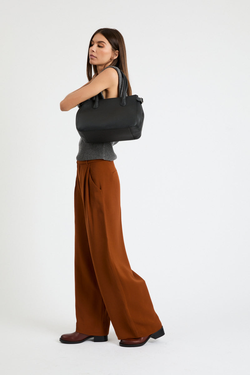 Adina Bag | Leather | Black – M.I.L.A. made in Los Angeles