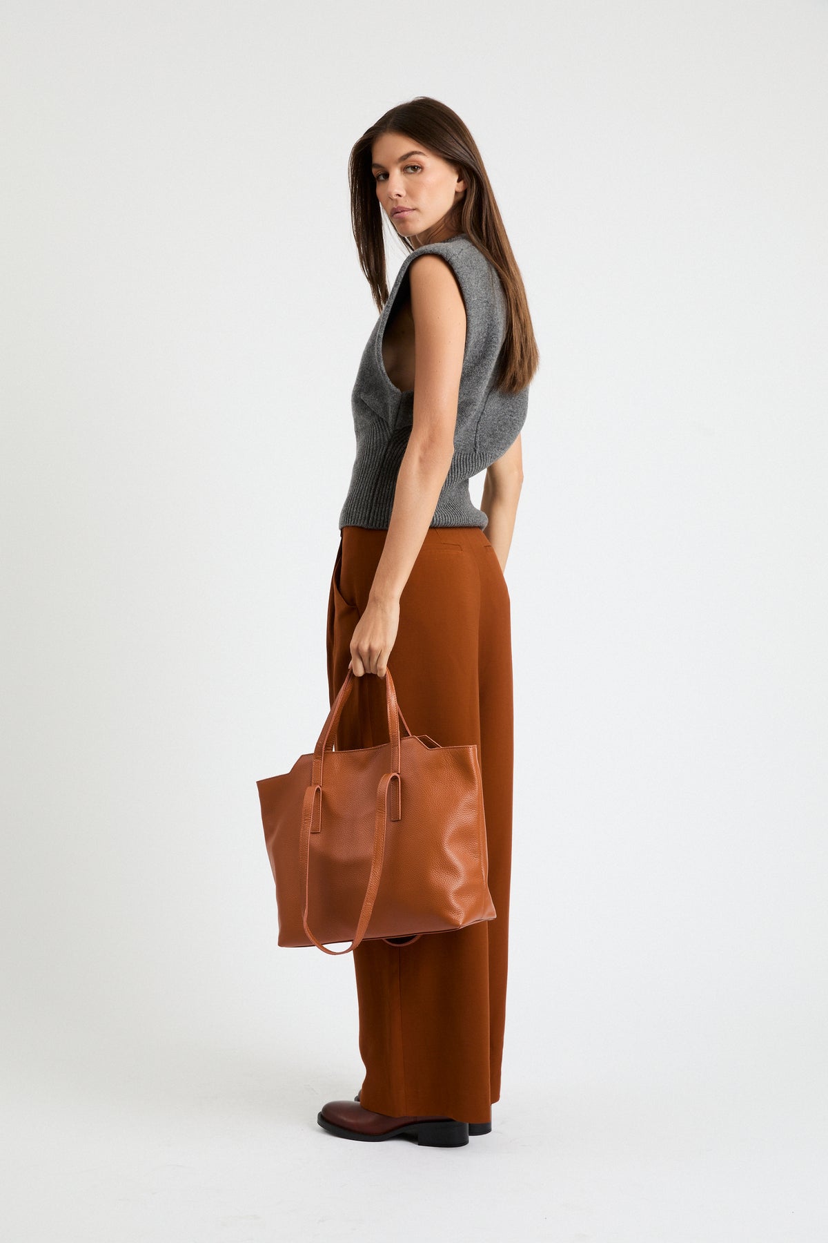 Amber Bag | Pebble Leather | Caramel