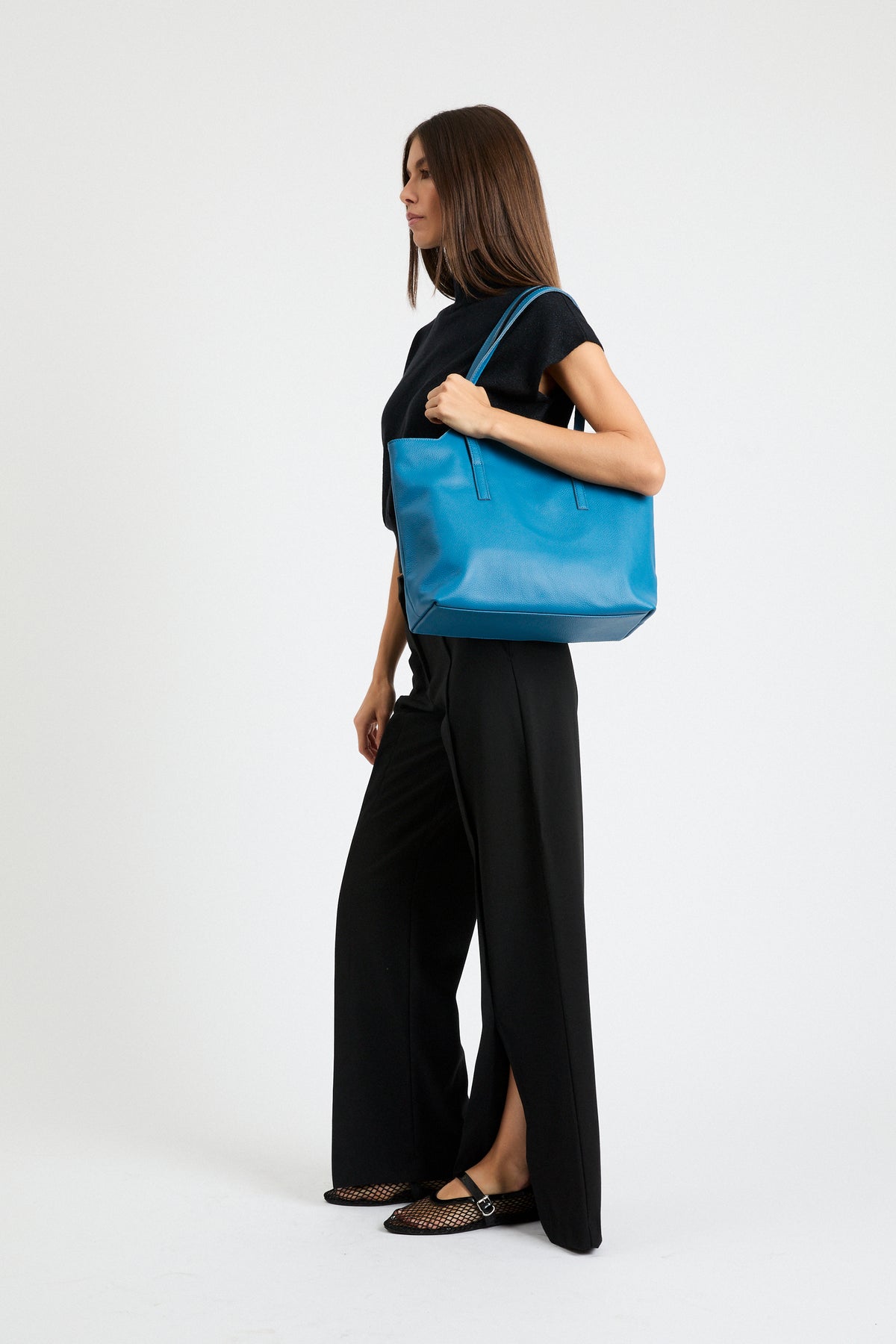 Amber Bag | Pebble Leather | True Blue